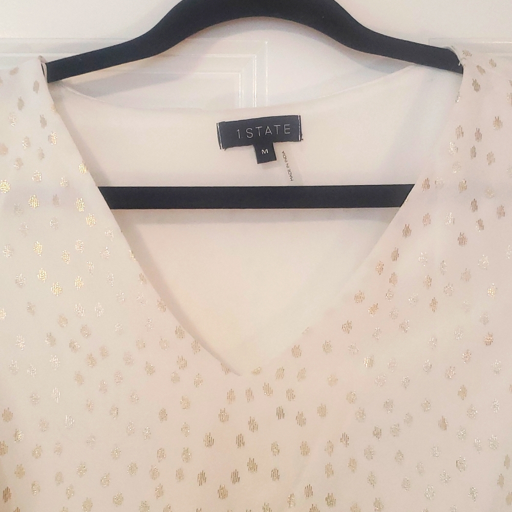 1. STATE Blouse Medium BNNW